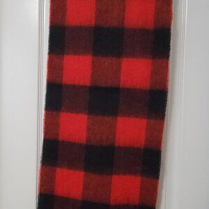 NWT Gap Oversized Fringe Scarf Mens Womens Red Black Plaid Rectangle Winter
